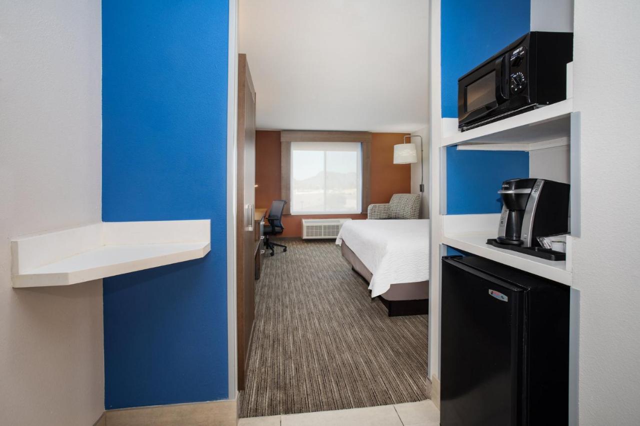 Holiday Inn Express & Suites Tucson By Ihg Exterior foto